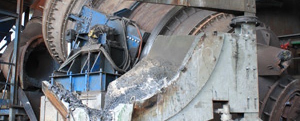 Forno fusorio di tipo rotativo ossi-metano. 10 ton